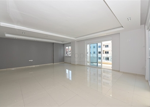 شقة غرفتين وصالة واسعة - ضمن مجمع سكني فاخر قريب من البحر 