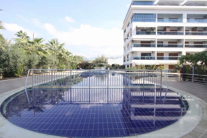 شقة مفروشة ضمن مجمع فاخر في كاستل / الانيا  