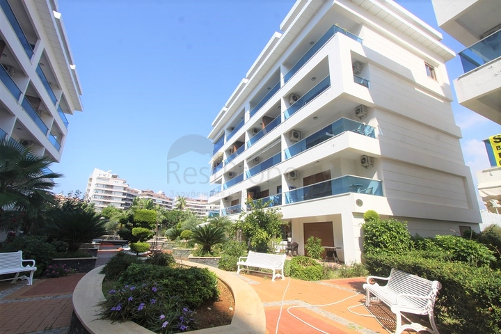 شقة مفروشة ضمن مجمع فاخر في كاستل / الانيا  