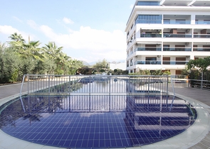 شقة مفروشة ضمن مجمع فاخر في كاستل / الانيا  