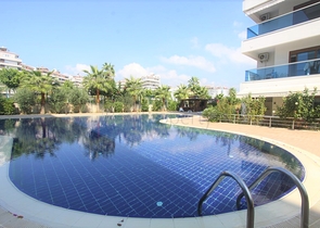 شقة مفروشة ضمن مجمع فاخر في كاستل / الانيا  