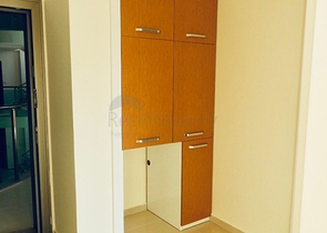 شقة غرفتين وصالة - مطبخ منفصل - ضمن مجمع في مهموتلار / الانيا 