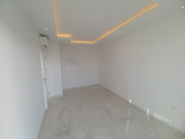 شقة غرفة وصالة ضمن مجمع سكني بخدمات خمس نجوم في مهموتلار / الانيا 