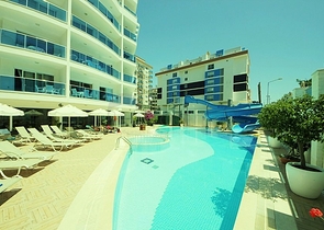 شقة غرفة وصالة ضمن مجمع سكني بخدمات خمس نجوم في مهموتلار / الانيا 