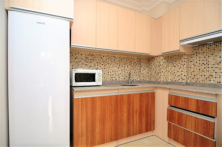 شقة غرفة وصالة مفروشة ضمن مجمع سكني في مهموتلار / الانيا 