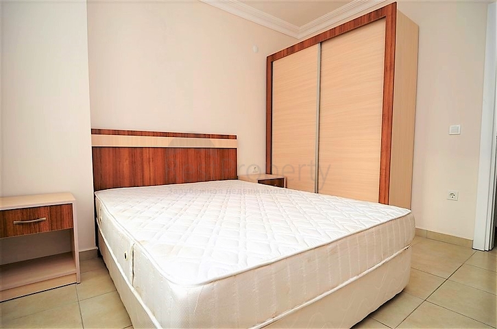 شقة غرفة وصالة مفروشة ضمن مجمع سكني في مهموتلار / الانيا 