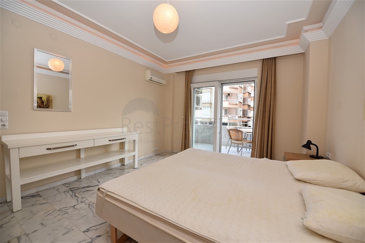 اول خط على البحر - شقة مفروشة ثلاث غرف وصالة في توسمور / الانيا 