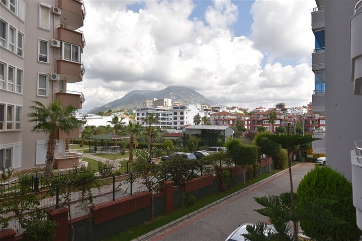 اول خط على البحر - شقة مفروشة ثلاث غرف وصالة في توسمور / الانيا 