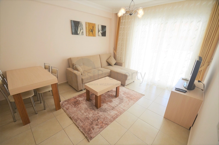 شقة غرفة وصالة - مفروشة ضمن مجمع سكني في مهموتلار / الانيا 