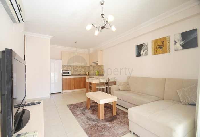 شقة غرفة وصالة - مفروشة ضمن مجمع سكني في مهموتلار / الانيا 