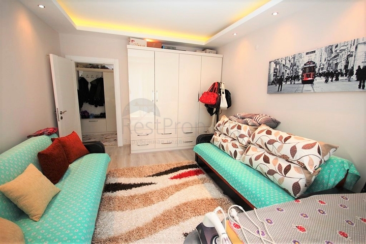 شقة غرفتين وصالة مفروشة ضمن مجمع سكني في توسمور / الانيا 