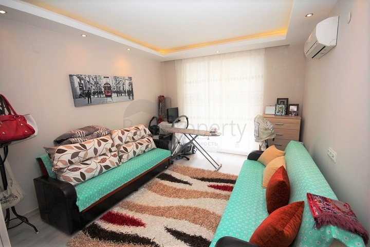 شقة غرفتين وصالة مفروشة ضمن مجمع سكني في توسمور / الانيا 