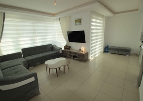 اطلالة بحر - شقة غرفتين وصالة ضمن مجمع سكني خمس نجوم في توسمور / الانيا 