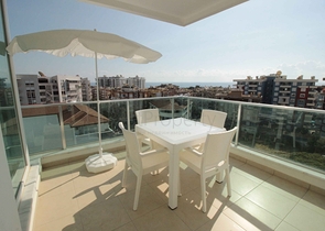 اطلالة بحر - شقة غرفتين وصالة ضمن مجمع سكني خمس نجوم في توسمور / الانيا 