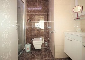 اطلالة بحر - شقة غرفتين وصالة ضمن مجمع سكني خمس نجوم في توسمور / الانيا 