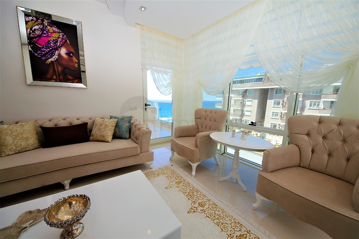 اول صف على البحر - شقة فاخرة ضمن مجمع خمس نجوم في الانيا 