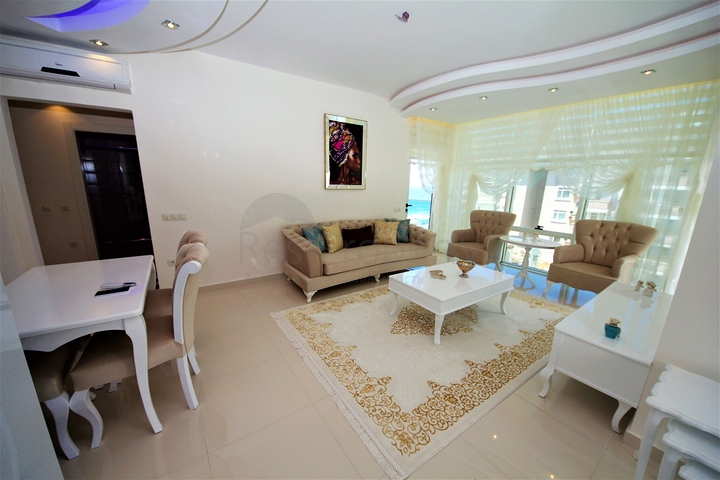 اول صف على البحر - شقة فاخرة ضمن مجمع خمس نجوم في الانيا 