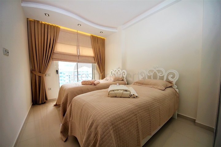 اول صف على البحر - شقة فاخرة ضمن مجمع خمس نجوم في الانيا 