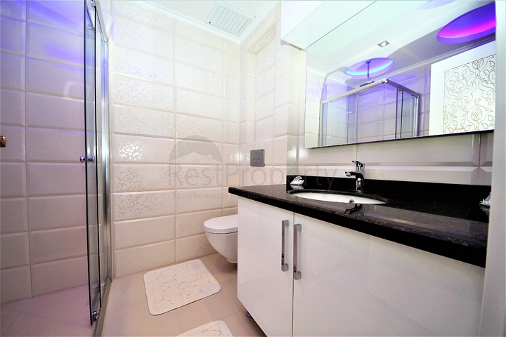 اول صف على البحر - شقة فاخرة ضمن مجمع خمس نجوم في الانيا 