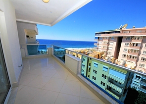 اول صف على البحر - شقة فاخرة ضمن مجمع خمس نجوم في الانيا 