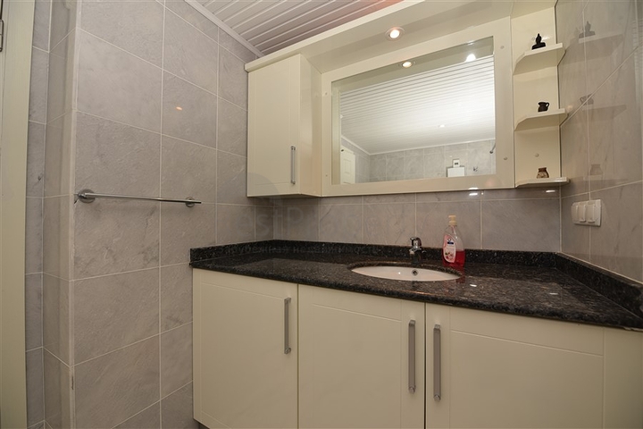 اطلالة بحر ونهر - شقة فاخرة في توسمور / الانيا 