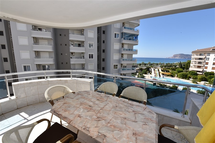 اطلالة بحر ونهر - شقة فاخرة في توسمور / الانيا 