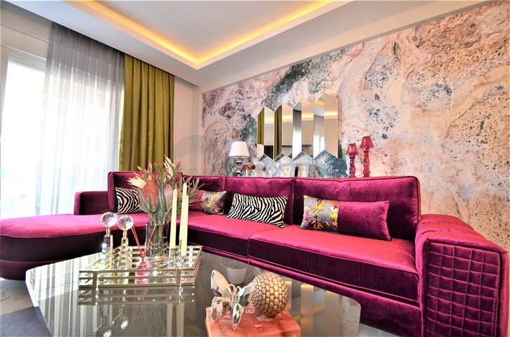 شقة فاخرة من تصميم  غرفة وصالة مؤثثة ضمن مجمع خمس نجوم في مهموتلار / الانيا 