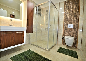 شقة فاخرة من تصميم  غرفة وصالة مؤثثة ضمن مجمع خمس نجوم في مهموتلار / الانيا 