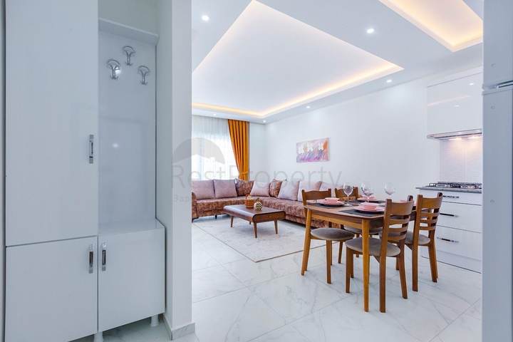 شقة غرفة وصالة مفروشة ضمن مجمع سكني في مهموتلار / الانيا 