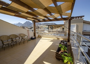 شقة دوبلكس 5 + 1 مع الأثاث في ليمان كونيالتي