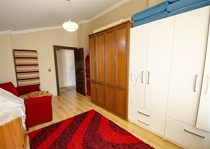 شقة دوبلكس 5 + 1 مع الأثاث في ليمان كونيالتي