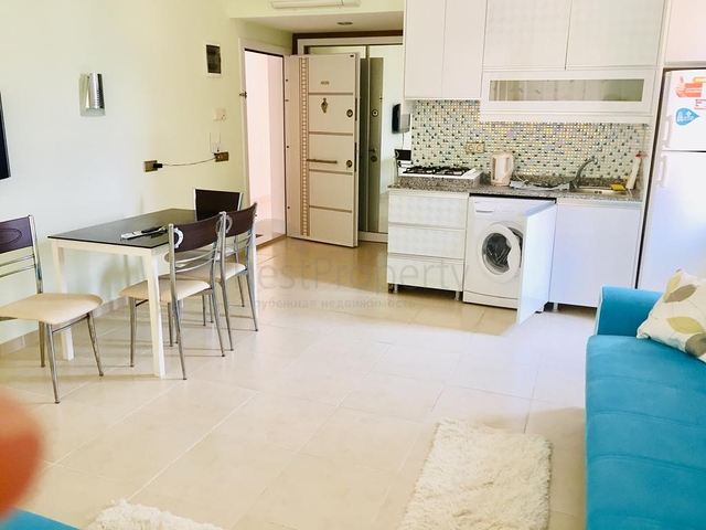 شقة استديو مفروشة ضمن مجمع يضم كافة الخدمات في مهموتلار / الانيا 