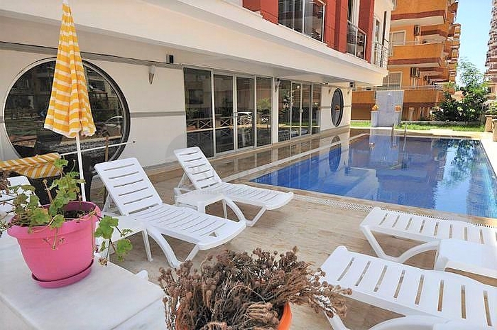 شقة استديو مفروشة ضمن مجمع يضم كافة الخدمات في مهموتلار / الانيا 