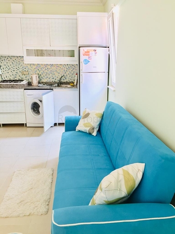 شقة استديو مفروشة ضمن مجمع يضم كافة الخدمات في مهموتلار / الانيا 