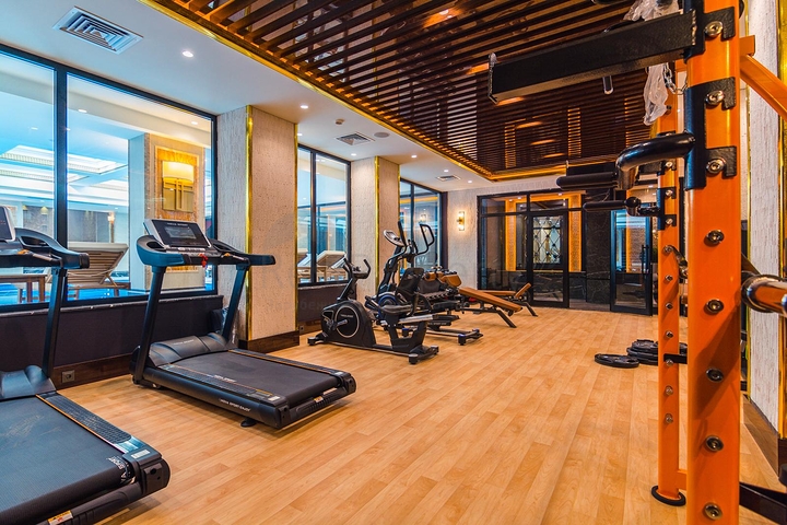 شقة غرفتين وصالة ضمن افخم مجمعات الانيا 