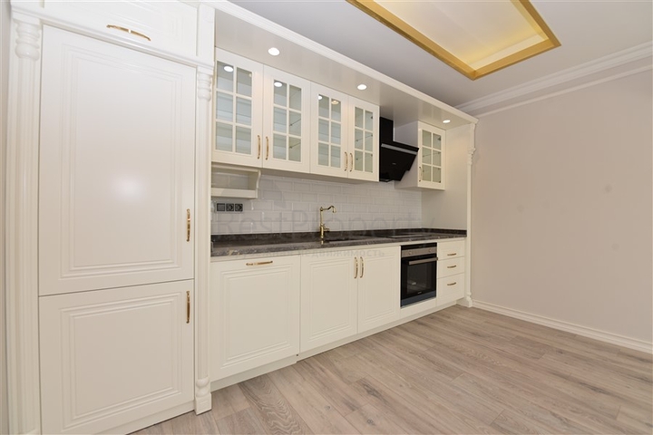 شقة غرفتين وصالة ضمن افخم مجمعات الانيا 