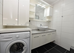 اطلالة بحر مباشرة - شقة مفروشة ضمن مجمع سكني حديث في كاستل / الانيا 