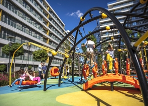 شقة ثلاث غرف وصالة ضمن مجمع باتي شهير / اسطبنول 