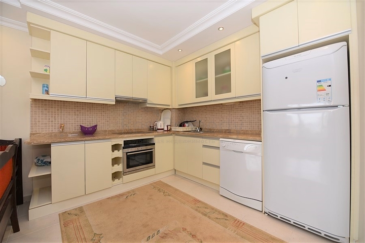 شقة مفروشة غرفتين وصالة في مهموتلار / الانيا 