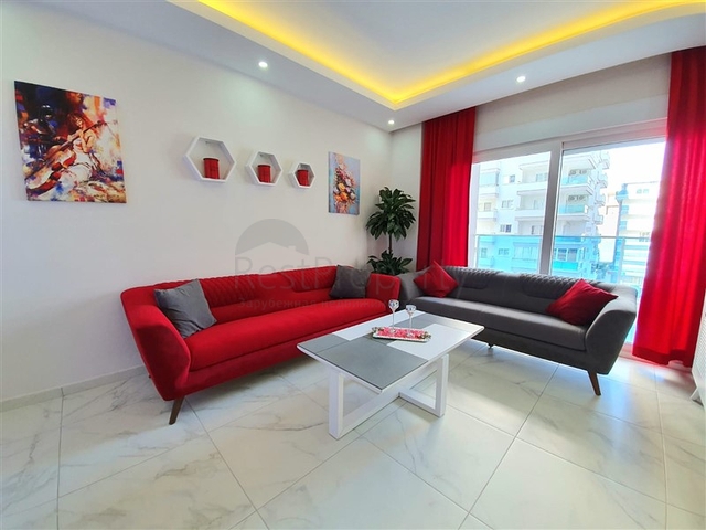 شقة غرفة وصالة ضمن مجمع سكني في مهموتلار / الانيا 