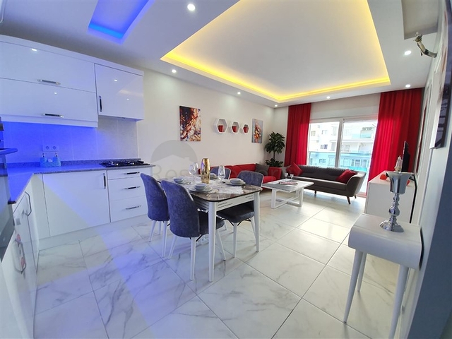 شقة غرفة وصالة ضمن مجمع سكني في مهموتلار / الانيا 