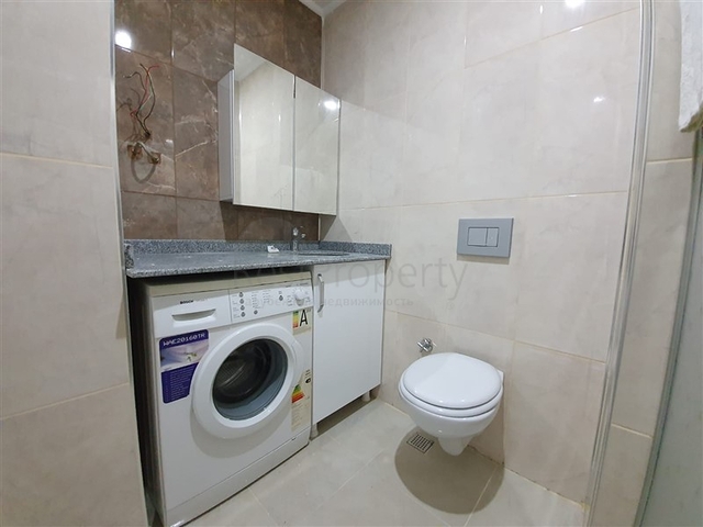 شقة غرفة وصالة ضمن مجمع سكني في مهموتلار / الانيا 