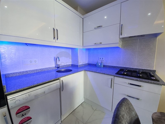 شقة غرفة وصالة ضمن مجمع سكني في مهموتلار / الانيا 