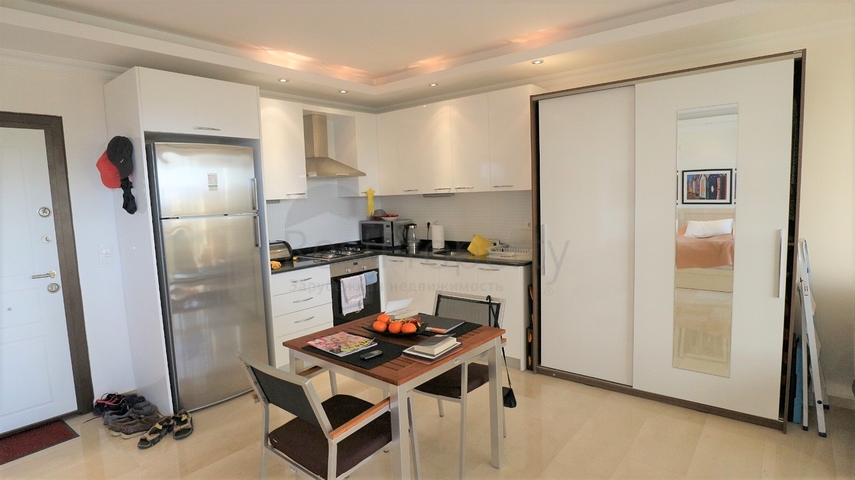 شقة استديو  مفروشة ضمن مجمع خمس نجوم في افسلار / الانيا 