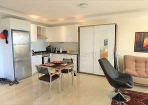 شقة استديو  مفروشة ضمن مجمع خمس نجوم في افسلار / الانيا 