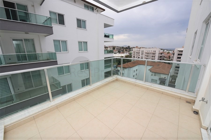 شقة غرفة وصالة مفروشة ضمن مجمع سكني خمس نجوم في توسمور / الانيا 