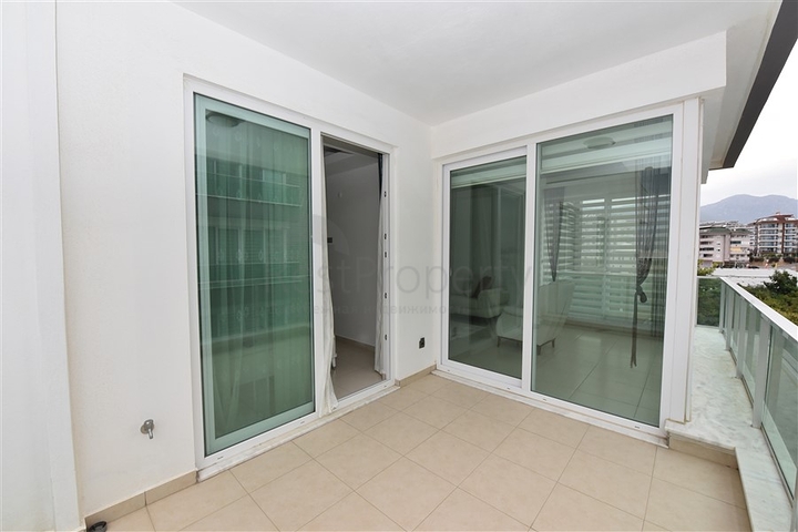 شقة غرفة وصالة مفروشة ضمن مجمع سكني خمس نجوم في توسمور / الانيا 