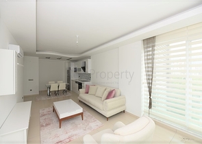 شقة غرفة وصالة مفروشة ضمن مجمع سكني خمس نجوم في توسمور / الانيا 