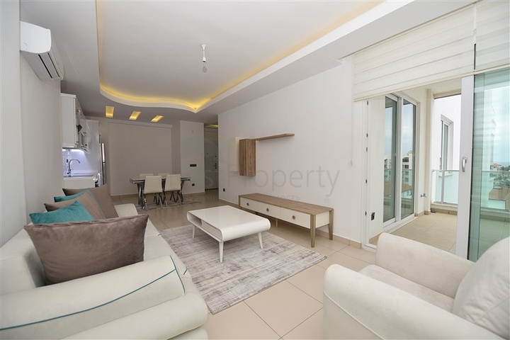 شقة مفروشة من تصميم غرفة وصالة ضمن مجمع خمس نجوم في الانيا 