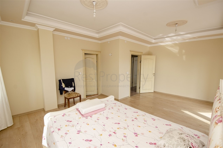 فيلا منفصلة 3 + 1 مع الأثاث في جوينوك كيمير